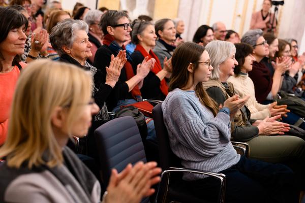 15 Minutes - Faszination Papier: Glajcar, Pressl, Fink (Albertina, 18.02.2026) Foto: eSeL.at - Joanna Pianka