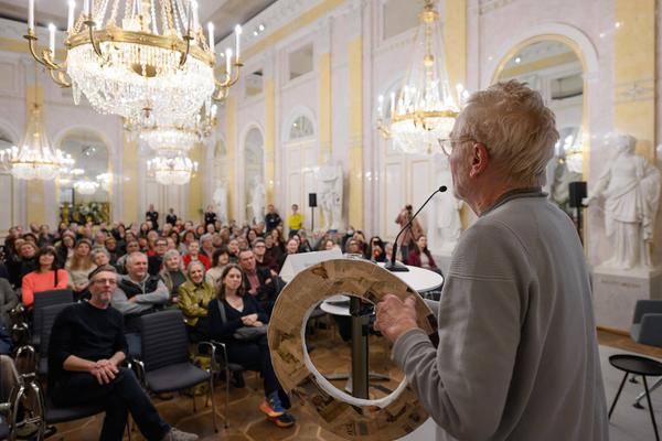 15 Minutes - Faszination Papier: Glajcar, Pressl, Fink (Albertina, 18.02.2026) Foto: eSeL.at - Joanna Pianka