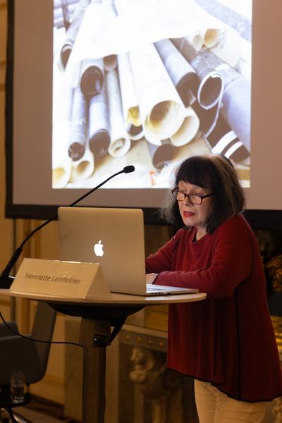 Henriette Leinfellner @ 15 Minutes - Faszination Papier (Albertina Museunsaal, 4.3.2026) Foto: eSeL.at - Lorenz Seidler