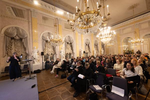 15 Minutes - Faszination Papier (Albertina Museunsaal, 18.3.2026) Foto: eSeL.at - Lorenz Seidler