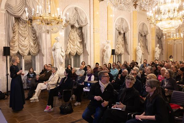 15 Minutes - Faszination Papier (Albertina Museunsaal, 18.3.2026) Foto: eSeL.at - Lorenz Seidler