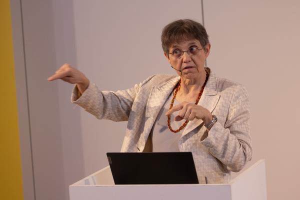 93. Kindervorlesung: Verena Winiwarter "Wiener Donau-Geschichten" (Zoom Kindermuseum, 15.3.2026) Foto: eSeL.at - Lorenz Seidler