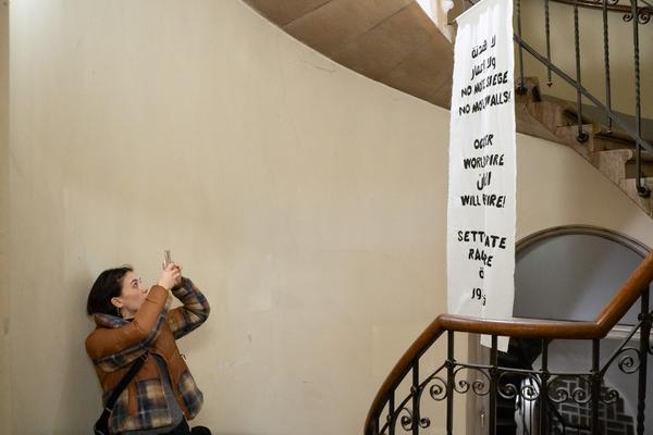 Against the Playbook (das weisse haus, 12.02.2026) Foto: eSeL.at - Sarah Tasha