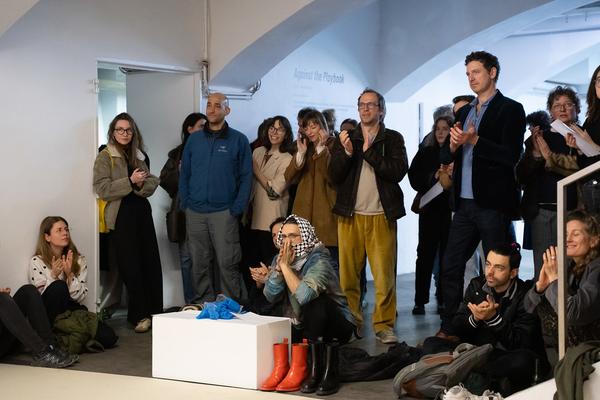 Against the Playbook (das weisse haus, 12.02.2026) Foto: eSeL.at - Sarah Tasha