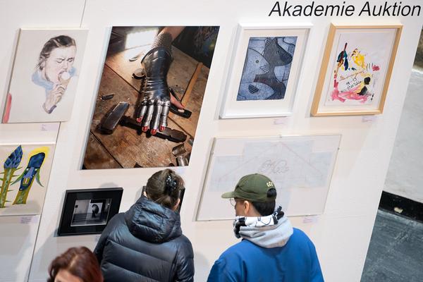 Akademie Auktion 2026 (Akademie der bildenden Künste Wien - Prospekthof, 21.01.2026) Foto: eSeL.at - Joanna Pianka