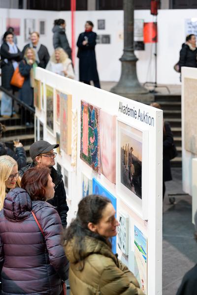 Akademie Auktion 2026 (Akademie der bildenden Künste Wien - Prospekthof, 21.01.2026) Foto: eSeL.at - Joanna Pianka