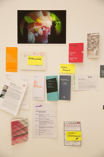 Essl Museum: Die Sammlung eSeL - Laborpraxis (4.4. - 4.5.2016) http://www.essl.museum/sammlungesel | Foto: http://eSeL.at Foto: esel@esel.at