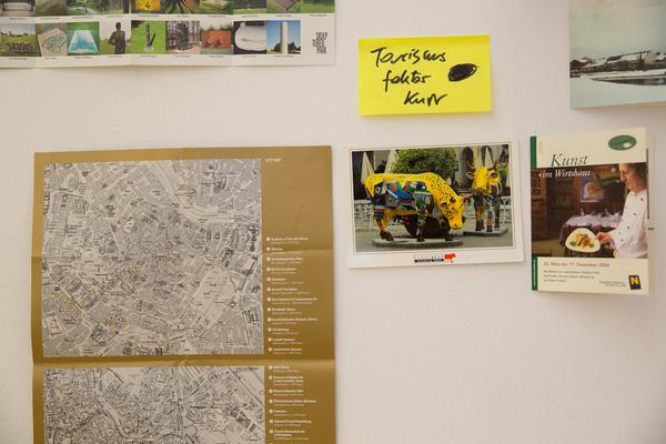 Essl Museum: Die Sammlung eSeL - Laborpraxis (4.4. - 4.5.2016) http://www.essl.museum/sammlungesel | Foto: http://eSeL.at Foto: esel@esel.at