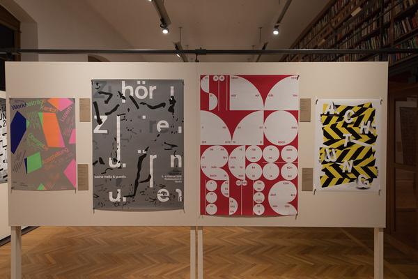 MAK: Die 100 Beste Plakate 2016 - Deutschland Österreich Schweiz(18.10.2017 – 25.02.2018) https://esel.at/termin/92788 | Foto: eSeL Foto: eSeL.at - Lorenz Seidler