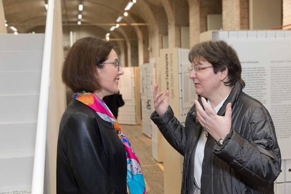 AzW Architekturzentrum Wien: Form folgt Paragraph (23.11.2017 - 4.4.2018, Eröffnung) https://www.azw.at/de/termin/form-folgt-paragraph | Foto: eSeL Foto: eSeL.at - Lorenz Seidler
