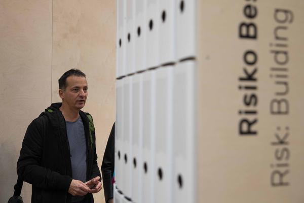 AzW Architekturzentrum Wien: Form folgt Paragraph (23.11.2017 - 4.4.2018, Eröffnung) https://www.azw.at/de/termin/form-folgt-paragraph | Foto: eSeL Foto: eSeL.at - Lorenz Seidler