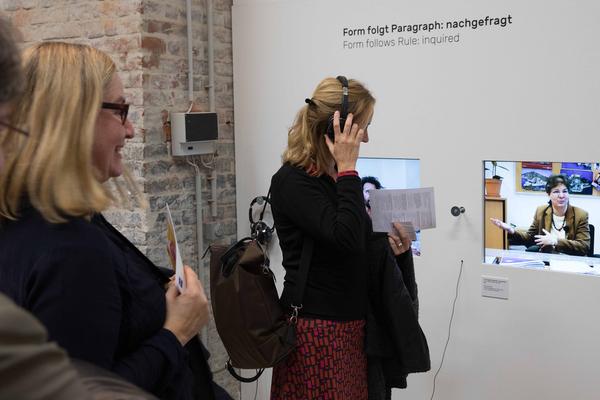 AzW Architekturzentrum Wien: Form folgt Paragraph (23.11.2017 - 4.4.2018, Eröffnung) https://www.azw.at/de/termin/form-folgt-paragraph | Foto: eSeL Foto: eSeL.at - Lorenz Seidler