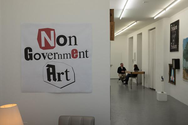 Knoll Galerie: Non Government Art - Erste Jahresschau der Wiener Antisten (09.11.2017 -  20.1.2018) https://esel.at/termin/93418 | Foto: eSeL Foto: eSeL.at - Lorenz Seidler