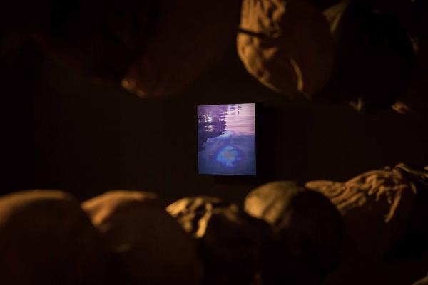 Kunst Haus Wien / Garage: The Big Invisible (19.10.17-14.01.18) https://esel.at/termin/92941 | Foto: eSeL Foto: eSeL.at - Lorenz Seidler