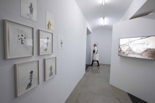 Secession: Olga Chernysheva - Chandeliers in the Forest (17.11.2017 – 28.1.2018, Eröffnung) https://www.secession.at/exhibition/olga-chernysheva/ | Foto: eSeL Foto: eSeL.at - Lorenz Seidler