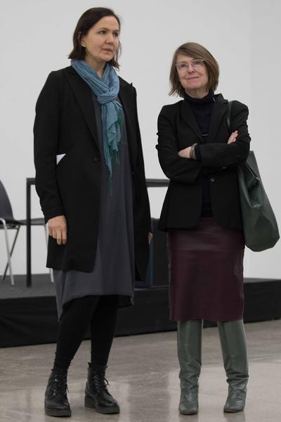 Secession: R. H. Quaytman - An Evening. Chapter 32 (17.11. 2017 – 28.1.2018, Eröffnung) https://www.secession.at/exhibition/rebecca-h-quaytman/ | Foto: eSeL Foto: eSeL.at - Lorenz Seidler