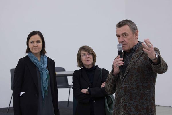 Secession: R. H. Quaytman - An Evening. Chapter 32 (17.11. 2017 – 28.1.2018, Eröffnung) https://www.secession.at/exhibition/rebecca-h-quaytman/ | Foto: eSeL Foto: eSeL.at - Lorenz Seidler