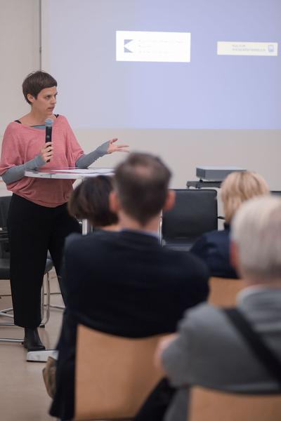 Kunst im öffentlichen Raum Niederösterreich: 100 Jahre Frauenwahlrecht (Präsentation: ) http://www.publicart.at/de/projekte/kuratiert/2018100jahrefrauenwahlrecht | Foto: eSeL.at - Joanna Pianka Foto: eSeL.at - Lorenz Seidler