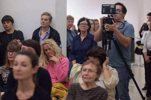 Kunst im öffentlichen Raum Niederösterreich: 100 Jahre Frauenwahlrecht (Präsentation: ) http://www.publicart.at/de/projekte/kuratiert/2018100jahrefrauenwahlrecht | Foto: eSeL.at - Joanna Pianka Foto: eSeL.at - Lorenz Seidler