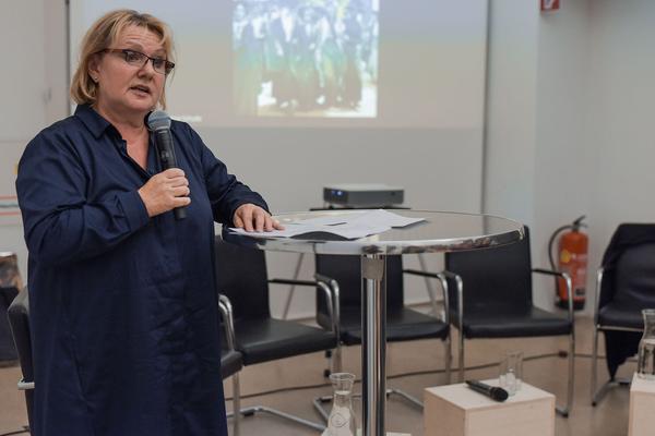 Kunst im öffentlichen Raum Niederösterreich: 100 Jahre Frauenwahlrecht (Präsentation: ) http://www.publicart.at/de/projekte/kuratiert/2018100jahrefrauenwahlrecht | Foto: eSeL.at - Joanna Pianka Foto: eSeL.at - Lorenz Seidler