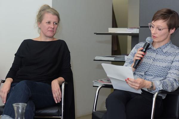 Kunst im öffentlichen Raum Niederösterreich: 100 Jahre Frauenwahlrecht (Präsentation: ) http://www.publicart.at/de/projekte/kuratiert/2018100jahrefrauenwahlrecht | Foto: eSeL.at - Joanna Pianka Foto: eSeL.at - Lorenz Seidler