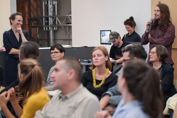Kunst im öffentlichen Raum Niederösterreich: 100 Jahre Frauenwahlrecht (Präsentation: ) http://www.publicart.at/de/projekte/kuratiert/2018100jahrefrauenwahlrecht | Foto: eSeL.at - Joanna Pianka Foto: eSeL.at - Lorenz Seidler