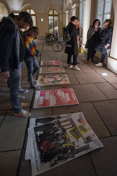 Kunst im öffentlichen Raum Niederösterreich: 100 Jahre Frauenwahlrecht (Präsentation: ) http://www.publicart.at/de/projekte/kuratiert/2018100jahrefrauenwahlrecht | Foto: eSeL.at - Joanna Pianka Foto: eSeL.at - Lorenz Seidler