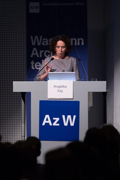 Architekturzentrum Wien: Vortrag Yvonne Farrell (Grafton Architects) — „One thing leads to an­other“ (20.6.2018) https://esel.cc/YvonneFarrell_AzW | Foto: eSeL Foto: eSeL.at - Lorenz Seidler