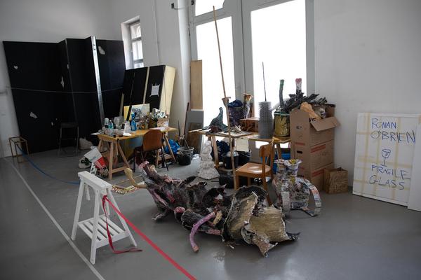 Akademie der Bildenden Künste Wien: Abschlussarbeiten 2017/18 (Bildhauerateliers - Otto Kurzbauergasse, 22.6. - 29.6.2018, Preview) https://esel.cc/akbild_Abschluss17-18 | Foto: eSeL Foto: eSeL.at - Lorenz Seidler