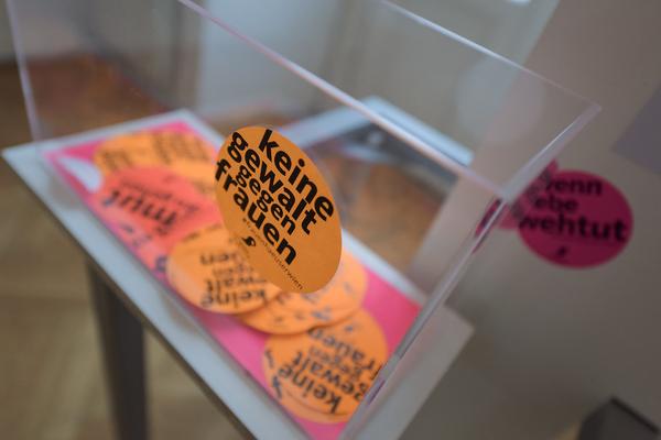 Volkskundemuseum: Kuratorinführung - „Am Anfang war ich sehr verliebt ...“ 40 Jahre Wiener Frauenhäuser (7.6.2018) https://www.volkskundemuseum.at/frauenhaeuser | Foto: eSeL.at - Joanna Pianka Foto: eSeL.at - Joanna Pianka