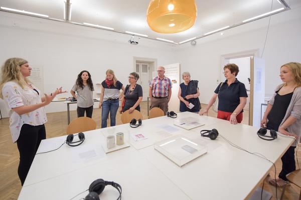 Volkskundemuseum: Kuratorinführung - „Am Anfang war ich sehr verliebt ...“ 40 Jahre Wiener Frauenhäuser (7.6.2018) https://www.volkskundemuseum.at/frauenhaeuser | Foto: eSeL.at - Joanna Pianka Foto: eSeL.at - Joanna Pianka