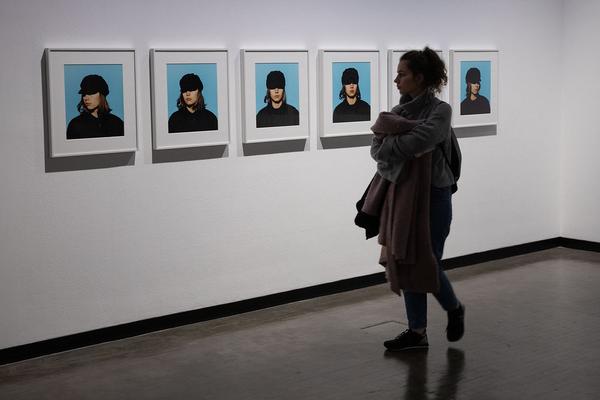 Kunsthalle Wien: Annette Kelm - Tomato Target (Eröffnung, 14.12. - 24.3.2018) http://www.kunsthallewien.at/#/de/ausstellungen/annette-kelm-tomato-target | Foto: eSeL Foto: eSeL.at - Lorenz Seidler