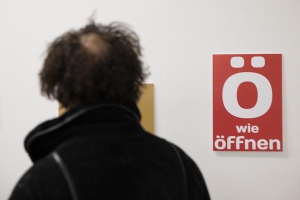 das weisse haus: Eröffnung "Current Signs“ (21.2. - 28.3.2018, Eröffnung) https://esel.at/termin/94932 | Foto: eSeL Foto: eSeL.at - Lorenz Seidler