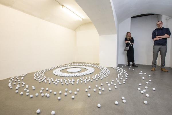 das weisse haus: Felix-Benedikt Sturm 
 "at the waterhole“ (21.2. - 28.3.2018, Eröffnung) https://esel.at/termin/94932 | Foto: eSeL Foto: eSeL.at - Lorenz Seidler