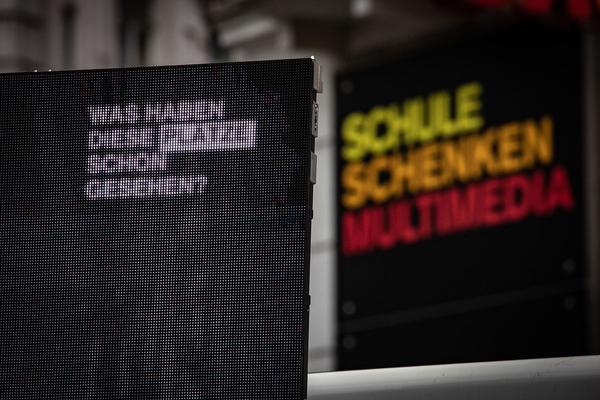 das weisse haus: Eröffnung "Current Signs“ (21.2. - 28.3.2018, Eröffnung) https://esel.at/termin/94932 | Foto: eSeL Foto: eSeL.at - Lorenz Seidler