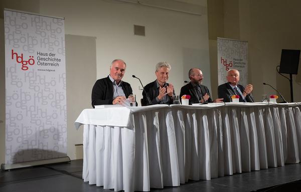 Haus der Geschichte Österreich: Buchpräsentation: 100x Österreich – Neue Essays aus Literatur und Wissenschaft (16.10.2018, Camineum der OeNB) xhttps://esel.cc/hdgoe_100xOE | Foto: eSeL Foto: eSeL.at - Lorenz Seidler