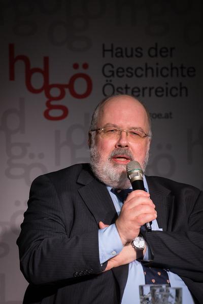 Haus der Geschichte Österreich: Mythos Heldenplatz - Buchpräsentation & Diskussion (23.3.2018, Weltmuseum Vortragssaal) https://www.hdgoe.at/event/buchpraesentation-mythos-heldenplatz | Foto: eSeL Foto: eSeL.at - Lorenz Seidler