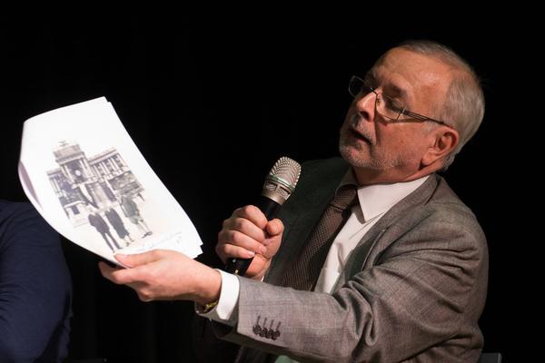 Haus der Geschichte Österreich: Mythos Heldenplatz - Buchpräsentation & Diskussion (23.3.2018, Weltmuseum Vortragssaal) https://www.hdgoe.at/event/buchpraesentation-mythos-heldenplatz | Foto: eSeL Foto: eSeL.at - Lorenz Seidler