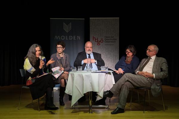 Haus der Geschichte Österreich: Mythos Heldenplatz - Buchpräsentation & Diskussion (23.3.2018, Weltmuseum Vortragssaal) https://www.hdgoe.at/event/buchpraesentation-mythos-heldenplatz | Foto: eSeL Foto: eSeL.at - Lorenz Seidler
