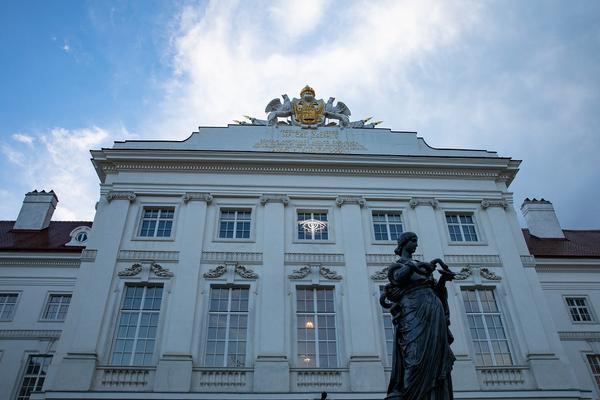 Haus der Geschichte Österreich: Mythos Heldenplatz - Buchpräsentation & Diskussion (23.3.2018, Weltmuseum Vortragssaal) https://www.hdgoe.at/event/buchpraesentation-mythos-heldenplatz | Foto: eSeL Foto: eSeL.at - Lorenz Seidler