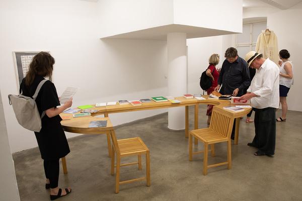 Galerie Martin Janda: Christine & Irene Hohenbüchler (06.06.–21.07.2018) https://esel.at/termin/97012 | Foto: eSeL Foto: eSeL.at - Lorenz Seidler