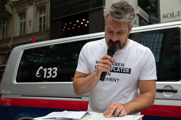 Was haben diese PLÄTZE schon gesehen?  Demonstrationen in Wien von 2018 - 2018 (14.6.2018) http://www.plaetze.at | Fotos: eSeL & MVD Foto: eSeL.at