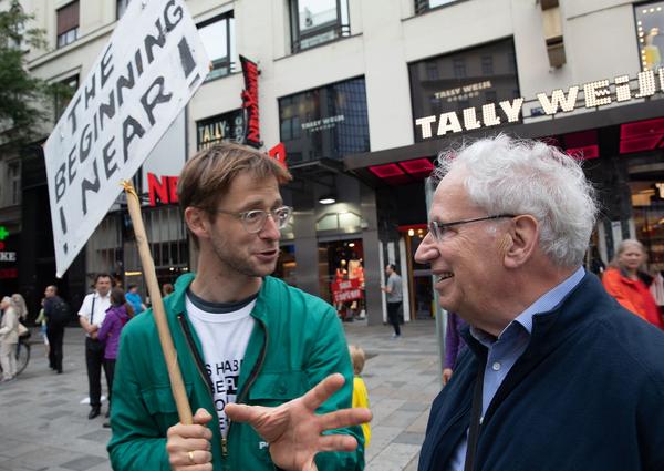 Was haben diese PLÄTZE schon gesehen?  Demonstrationen in Wien von 2018 - 2018 (14.6.2018) http://www.plaetze.at | Fotos: eSeL & MVD Foto: eSeL.at