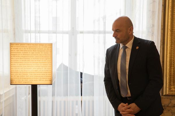 Hofburg: Die Gerechten - Aussstellng Gedenkakt anl. 80. Jahrestages des „Anschlusses“ (12.3.2018) https://www.volkskundemuseum.at/diegerechten |  Fotos: eSeL.at - Lorenz Seidler Foto: eSeL.at - Lorenz Seidler
