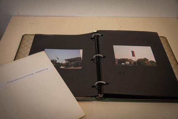Volkskundemuseum: Testimony - Truth or Politics. Formen der Erinnerung an die Jugoslawien-Kriege (Setting Up-Gespräch) https://www.volkskundemuseum.at/testimony | Foto: eSeL Foto: eSeL.at - Lorenz Seidler