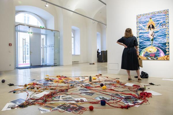 Kunstraum Niederösterreich: Magic Gathering - Kuratorinnenführung (13.4.2018) http://www.kunstraum.net/de/ausstellungen/54-magic-gathering | Foto: eSeL Foto: eSeL.at - Lorenz Seidler