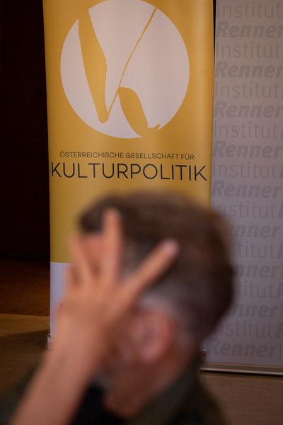 Open Space Diskussion: Quo Vadis Pressefreiheit (Österr. Gesellschaft für Kulturpolitik SPÖ @ Volkstheater Rote Bar, 6.5.2018) http://www.kulturpolitik.at/quo-vadis-pressefreiheit-6-mai-1700-uhr | Foto: eSeL Foto: eSeL.at - Lorenz Seidler