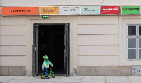 MuseumsQuartier Wien: MQ SommerÖffnung (17.5.2018) http://mqw.at/sommer | Foto: eSeL Foto: eSeL.at - Lorenz Seidler