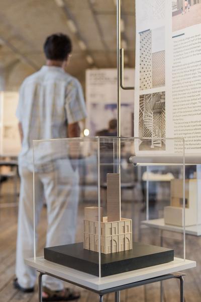 Architekturzentrum Wien: Europas beste Bauten. Mies van der Rohe Award 2017 (23.08. –  22.10.2018, Eröffnung) https://www.azw.at/de/termin/europas-beste-bauten | Foto: eSeL Foto: Joanna Pianka