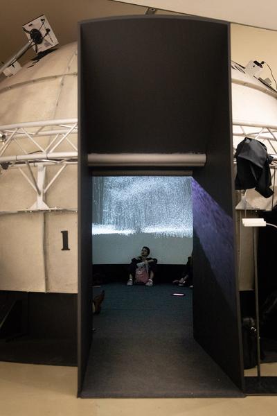 Kunstraum Niederösterreich: Fuckreality (5.10. – 24.11.2018, Eröffnung) http://www.kunstraum.net/de/ausstellungen/41-fuckrealtity | Foto: eSeL Foto: eSeL.at - Lorenz Seidler